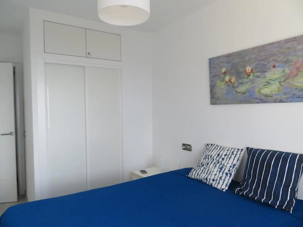 Superbe appartement première ligne avec piscine 罗萨斯 公寓